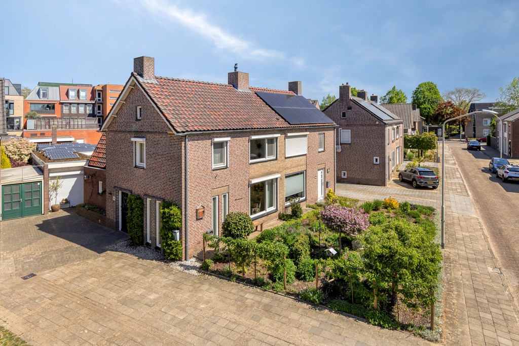 Woning Hoornmanstraat 12